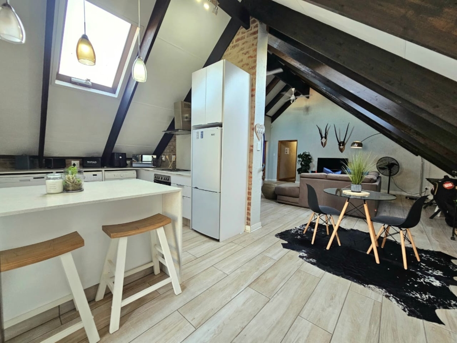 5 Bedroom Property for Sale in Grimbeeck Park North West